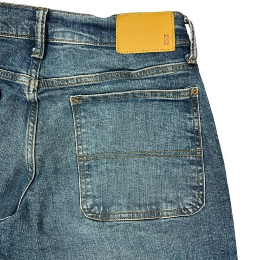 Relaxed Curved Barrel Leg Jeans Unisex 30